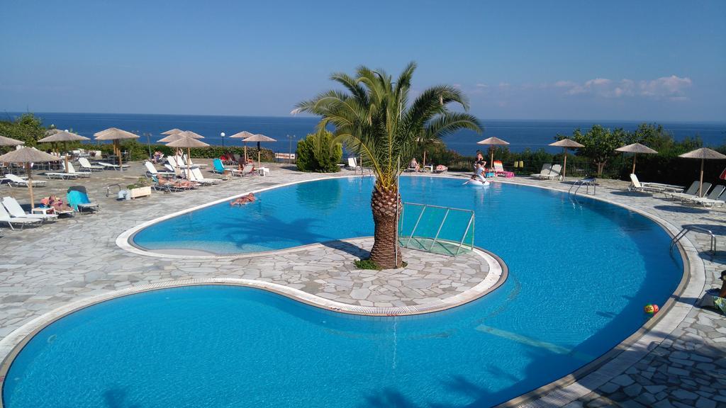 Porto Skala Village Hotel Ngoại thất bức ảnh